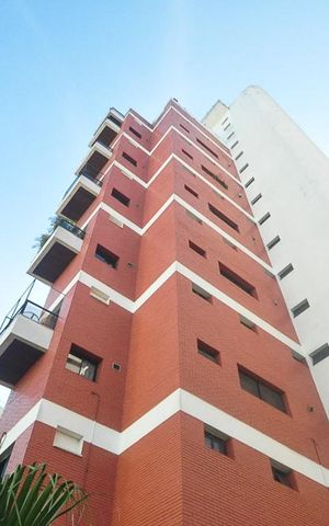 Apartamento para alugar com 450m², 6 quartos e 5 vagasFachada