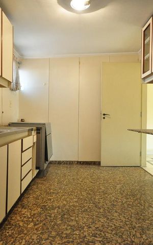 Apartamento para alugar com 450m², 6 quartos e 5 vagasCozinha da cobertura