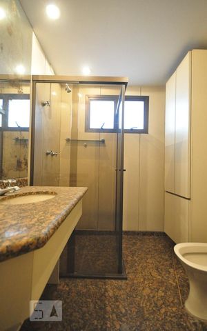 Apartamento para alugar com 450m², 6 quartos e 5 vagasBanheiro suíte 1