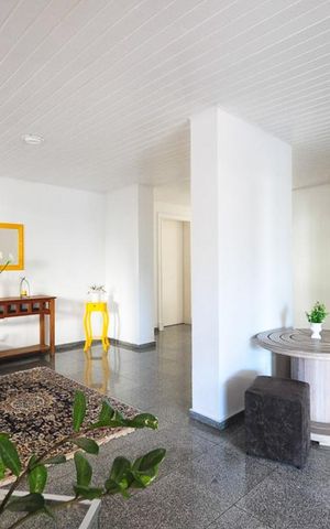 Apartamento para alugar com 450m², 6 quartos e 5 vagasHall social