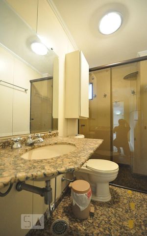 Apartamento para alugar com 450m², 6 quartos e 5 vagasBanheiro da cobertura