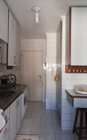 Apartamento para alugar com 100m², 3 quartos e 2 vagasCOZINHA