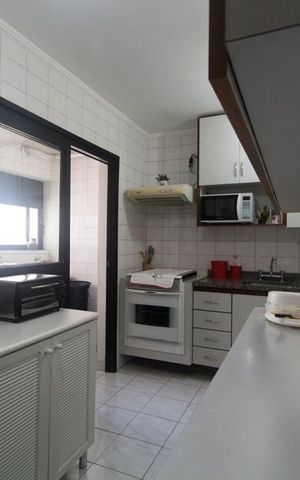 Apartamento para alugar com 100m², 3 quartos e 2 vagasCOZINHA