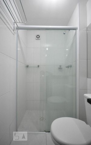 Apartamento à venda com 36m², 1 quarto e 1 vagaDetalhe do banheiro suíte 