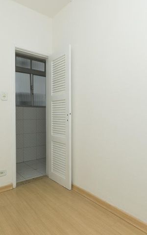 Apartamento para alugar com 82m², 3 quartos e sem vagaQuarto de serviço