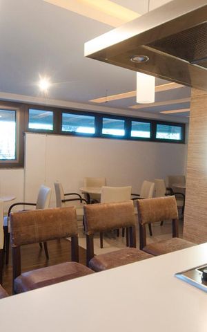 Apartamento à venda com 317m², 4 quartos e 3 vagasÁrea comum - Cozinha gourmet