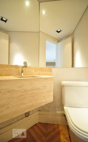 Apartamento à venda com 158m², 2 quartos e 3 vagasLavabo