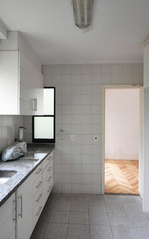 Apartamento à venda com 158m², 2 quartos e 3 vagasCozinha