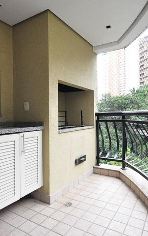 Apartamento à venda com 158m², 2 quartos e 3 vagasVaranda gourmet	