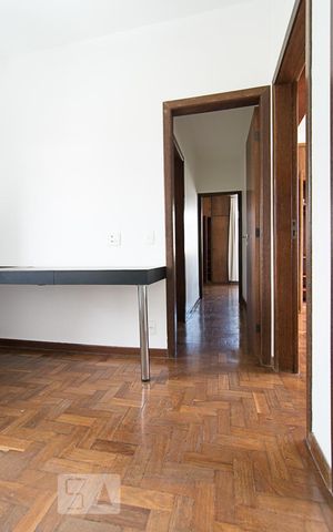 Apartamento à venda com 280m², 4 quartos e 3 vagasCorredor