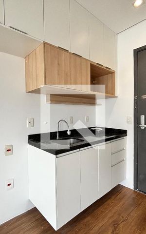 Studio para alugar com 29m², 1 quarto e 1 vaga Studio para alugar com 29m², 1 quarto e 1 vagaCozinha