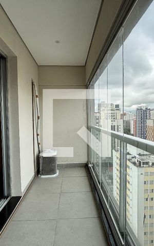 Studio para alugar com 29m², 1 quarto e 1 vaga Studio para alugar com 29m², 1 quarto e 1 vagaVaranda