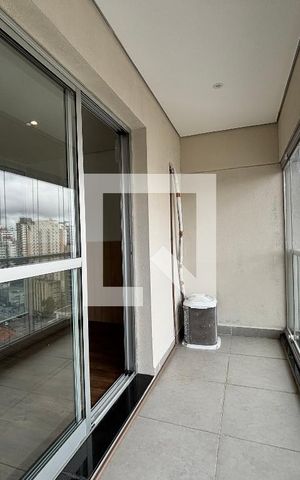Studio para alugar com 29m², 1 quarto e 1 vaga Studio para alugar com 29m², 1 quarto e 1 vagaVaranda
