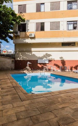 Apartamento à venda com 80m², 2 quartos e 1 vaga Apartamento à venda com 80m², 2 quartos e 1 vagaPiscina