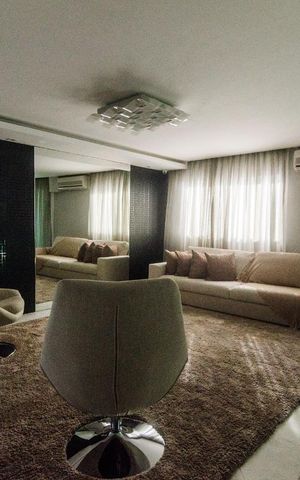 Apartamento à venda com 400m², 4 quartos e 5 vagas Apartamento à venda com 400m², 4 quartos e 5 vagasSala