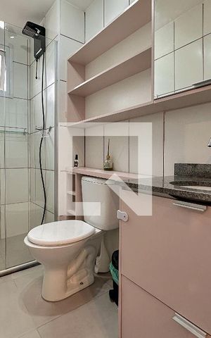 Apartamento para alugar com 38m², 1 quarto e sem vaga Apartamento para alugar com 38m², 1 quarto e sem vagaBanheiro