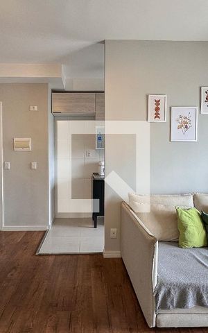 Apartamento para alugar com 38m², 1 quarto e sem vaga Apartamento para alugar com 38m², 1 quarto e sem vagaSala