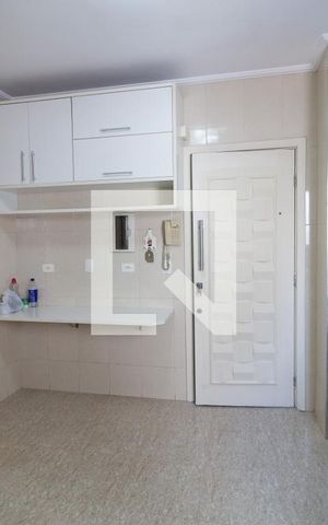 Apartamento à venda com 106m², 3 quartos e 1 vaga Apartamento à venda com 106m², 3 quartos e 1 vagaCozinha