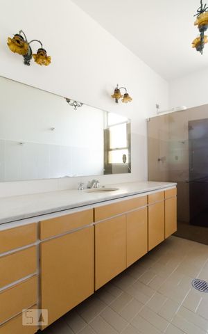 Apartamento à venda com 230m², 4 quartos e 2 vagasSuíte 3