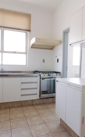 Apartamento à venda com 230m², 4 quartos e 2 vagasCozinha