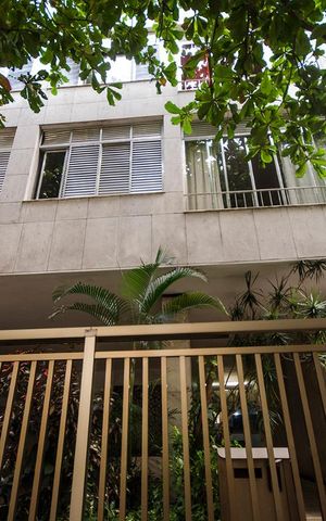Apartamento para alugar com 154m², 3 quartos e 1 vagaFachada