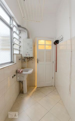 Apartamento para alugar com 154m², 3 quartos e 1 vagaÁrea de serviço