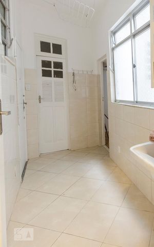 Apartamento para alugar com 154m², 3 quartos e 1 vagaÁrea de serviço