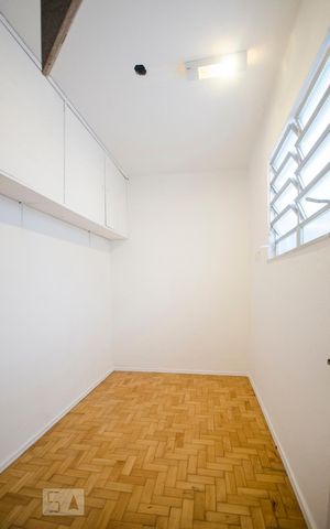 Apartamento para alugar com 154m², 3 quartos e 1 vagaQuarto de serviço