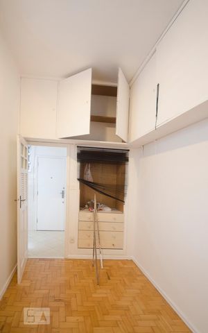 Apartamento para alugar com 154m², 3 quartos e 1 vagaQuarto de serviço
