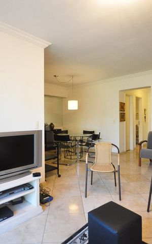 Apartamento à venda com 83m², 3 quartos e 2 vagasSala