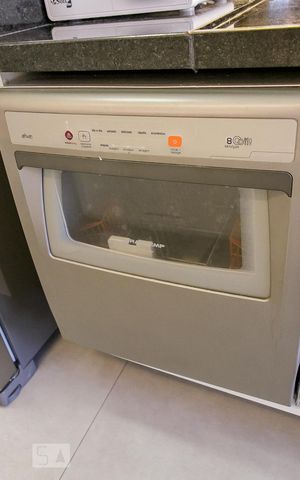 Apartamento para alugar com 80m², 2 quartos e 1 vagaDetalhe
