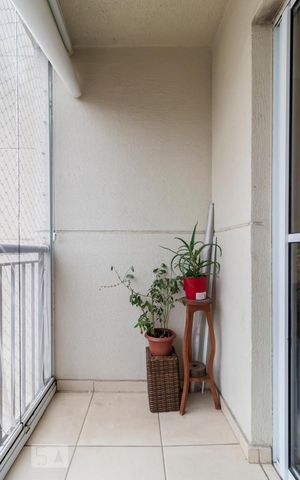 Apartamento à venda com 56m², 2 quartos e 1 vagaSacada
