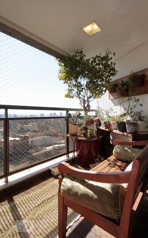 Apartamento à venda com 240m², 3 quartos e 3 vagasVaranda