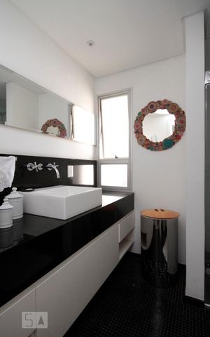 Apartamento à venda com 240m², 3 quartos e 3 vagasBanheiro