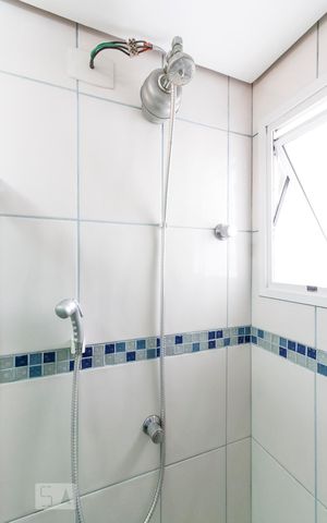 Apartamento à venda com 48m², 2 quartos e 1 vagaChuveiro Banheiro social 