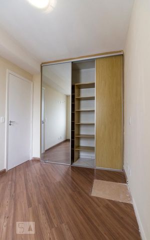 Apartamento à venda com 48m², 2 quartos e 1 vagaArmário quarto 1 