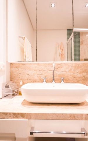 Apartamento para alugar com 82m², 2 quartos e 1 vagaDetalhe do Banheiro