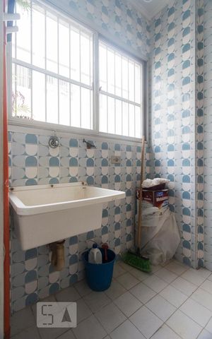 Apartamento à venda com 96m², 2 quartos e 1 vagaLAVANDERIA