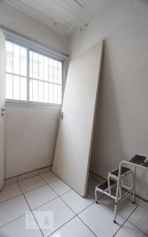 Apartamento à venda com 96m², 2 quartos e 1 vagaQUARTO DE SERVIÇO