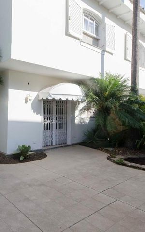 Casa à venda com 577m², 5 quartos e 7 vagasChurrasqueira