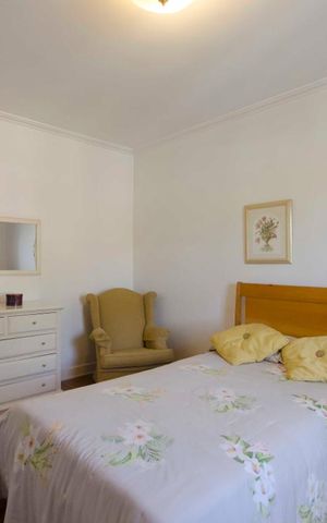 Casa à venda com 577m², 5 quartos e 7 vagasQuarto 2