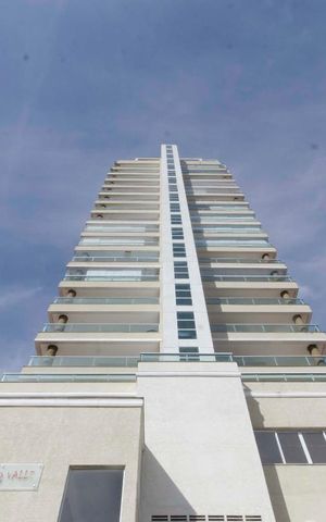 Apartamento à venda com 115m², 3 quartos e 3 vagasFachada