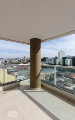 Apartamento à venda com 115m², 3 quartos e 3 vagasSacada