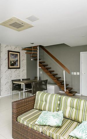Apartamento à venda com 125m², 2 quartos e 2 vagasSala