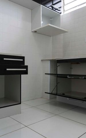 Apartamento para alugar com 79m², 2 quartos e 1 vagaCozinha (Armários)