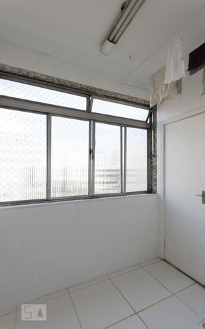 Apartamento para alugar com 79m², 2 quartos e 1 vagaLavanderia