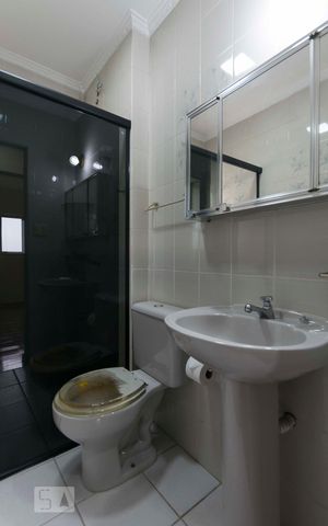 Apartamento para alugar com 66m², 3 quartos e 1 vagaBanheiro