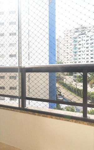 Apartamento à venda com 171m², 3 quartos e 3 vagasVaranda da suíte 2