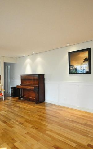 Apartamento à venda com 171m², 3 quartos e 3 vagasSala