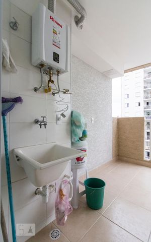 Apartamento para alugar com 55m², 2 quartos e 1 vagaArea de serviço 